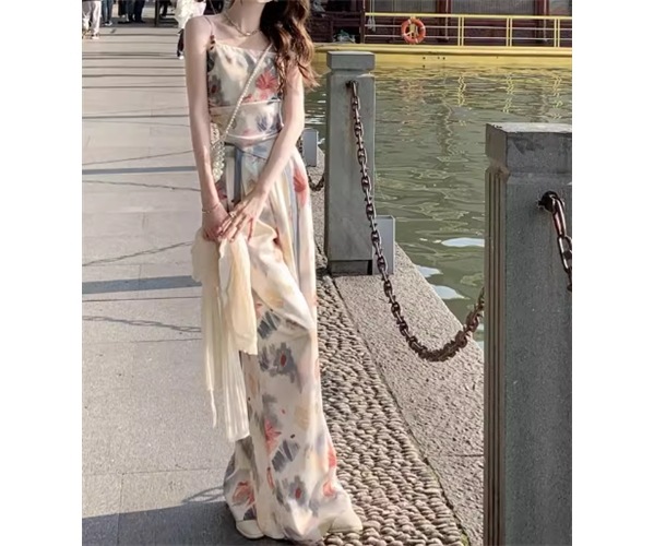 二点セット 上下セット ツーピース レディース トップス パンツ プルオーバー キャミソール セットアップ ワイドパンツ フルレングス 袖なし ノースリーブ フェミニン ウエストゴム かわいい 4,932円