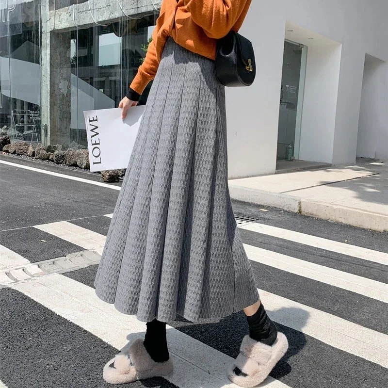 スカートロングスカートニット半身スカートレディース秋服プリーツ2024新型ハイウエストセーターミディアムスカートヒップを包むa字スカートレディース マキシスカート