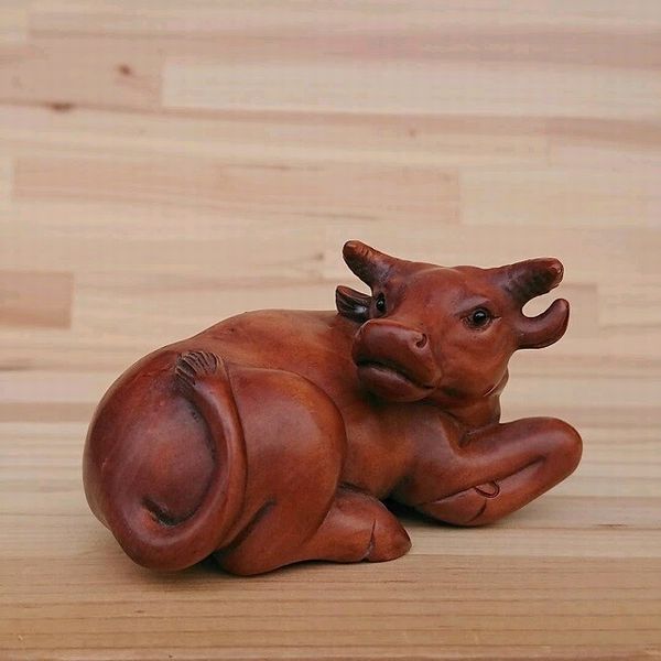 オブジェ 置き物 インテリア雑貨 家具 インテリア 銘木ツゲ材 木彫りの牛 B 工芸品 木彫品 牛