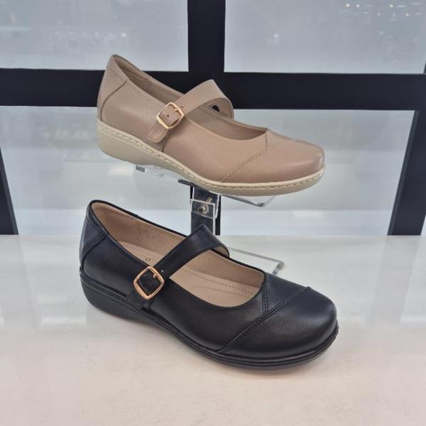 HC11 ラムスキン 女性靴 T1K2U51E3M (43598801) 14,538円