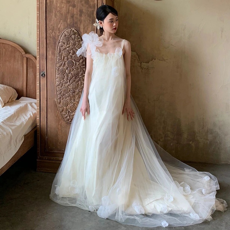 ウエディングドレス パーティードレス 白 二次会 スリップドレス 結婚式ドレス 花嫁 フォトウエディング ビーチフォト 露背 前撮り 後撮り 披露宴 トレーンドレス