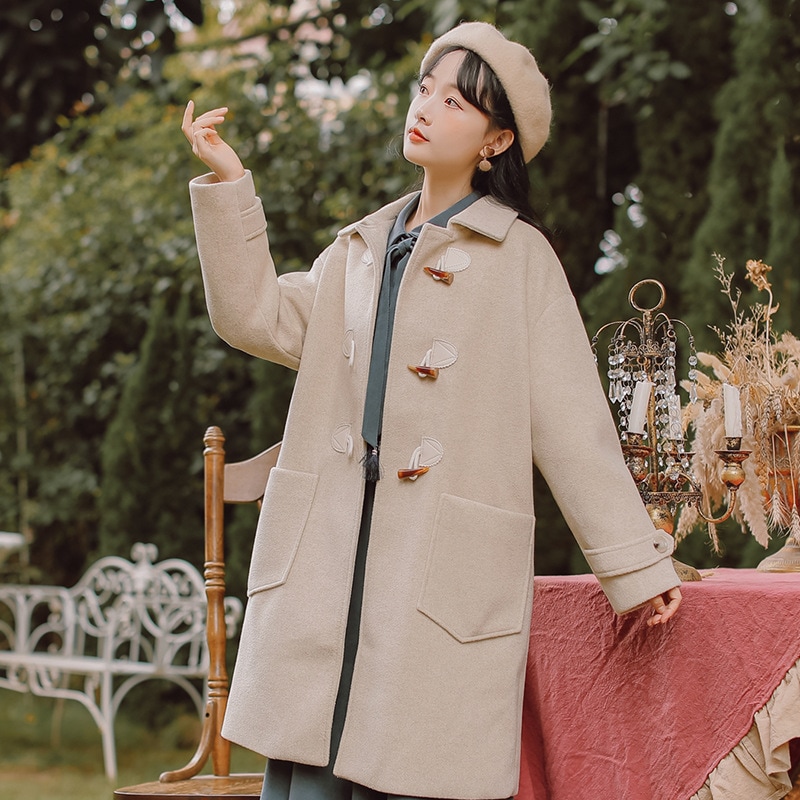 秋冬の新作 ゆとりがある 学生 日系 森系 牛の角のボタン 気品少女 あつさを増す ウールの コート着
