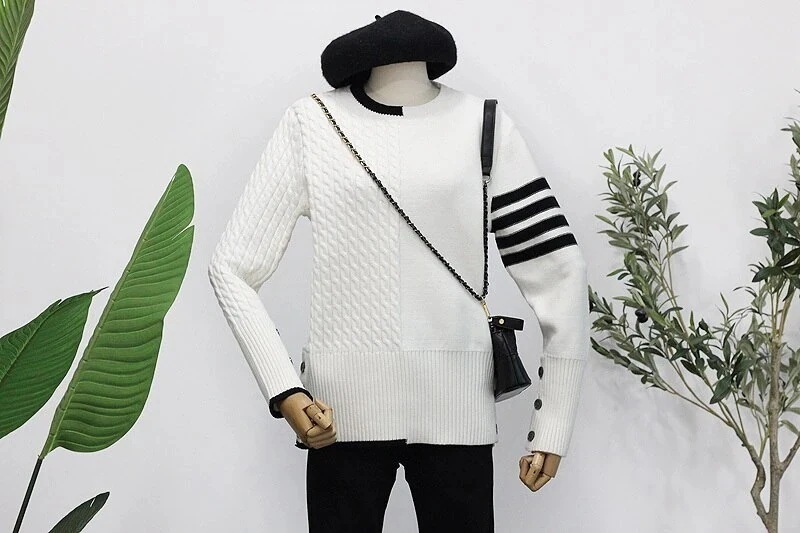 レディースニット 長袖 クルーネック ラウンドネック l カフスボタン サイドボタン リブ袖 ボーダー セーター プルオーバー トップス 秋 冬 大人可愛い 大人女子 おしゃれ お洒落 カジ