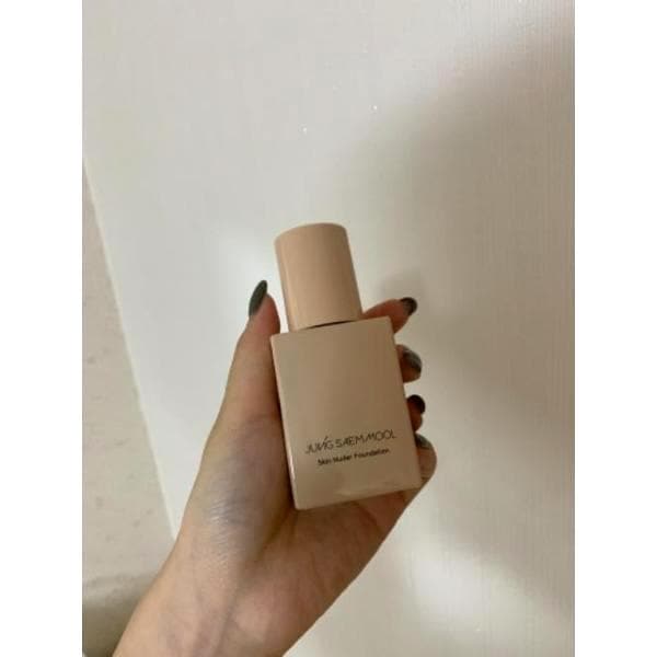 スキン·ヌーダー·ファンデーション