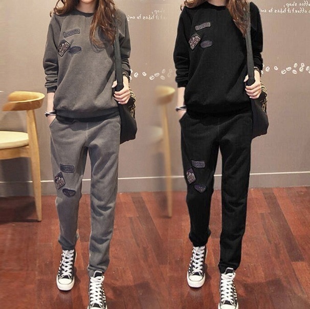 セットアップ プルオーバー スウェット ジョガーパンツ 長袖 クルーネック デザイン タック 美ライン ニュアンス 伸縮性 ヴィンテージ風 裏起毛 2点セット ツーピース お得 カラバリ 暖かい