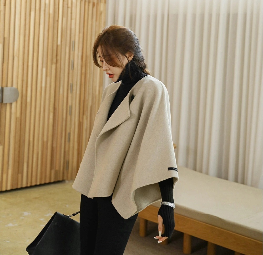 人気再入荷jk レディース 韓国ファッション アウター クロップド ケープコート ポンチョ ポンチョコート ノーカラー 上品 エレガント フェミニン 大人 高見え デート 秋 冬 春 SSDABA