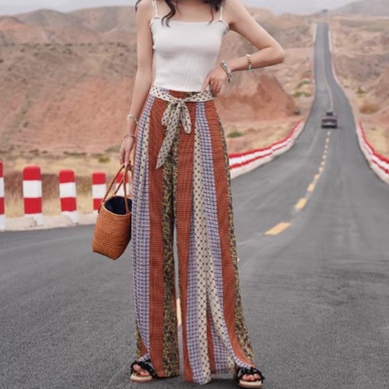 ボトムス パンツ ワイドパンツ かわいい 大人可愛い きれいめ シンプル カジュアル 大人 上品 おしゃれ お洒落 大人女子 こなれ感 個性的 主役級 存在感 美容師 メイクアップアーティスト