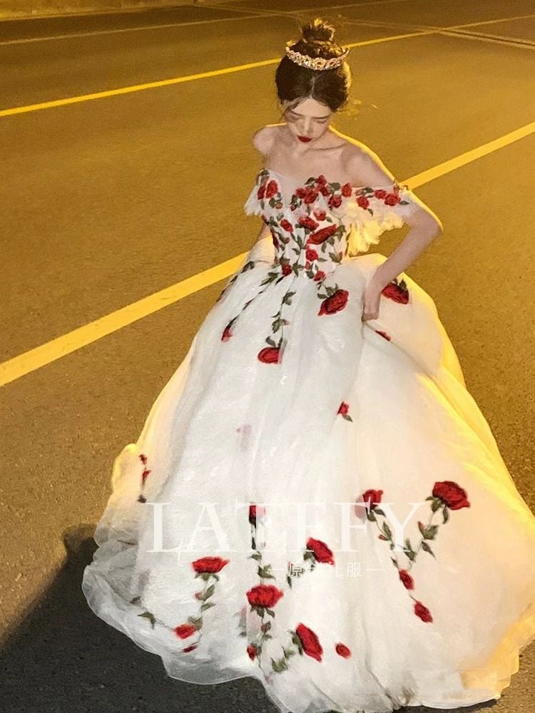 2024ワンショルダーイブニングドレス 女性美術試験 歳 成人式 プリンセスドレス バラ 婚約 花嫁披露宴 8,830円