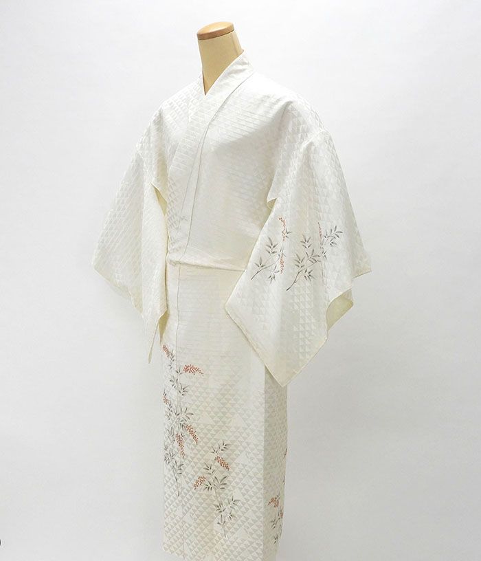 長襦袢 正絹 南天模様 身丈129.5cm 裄丈67cm 絵羽長襦袢 リサイクル 着物 中古 i4021