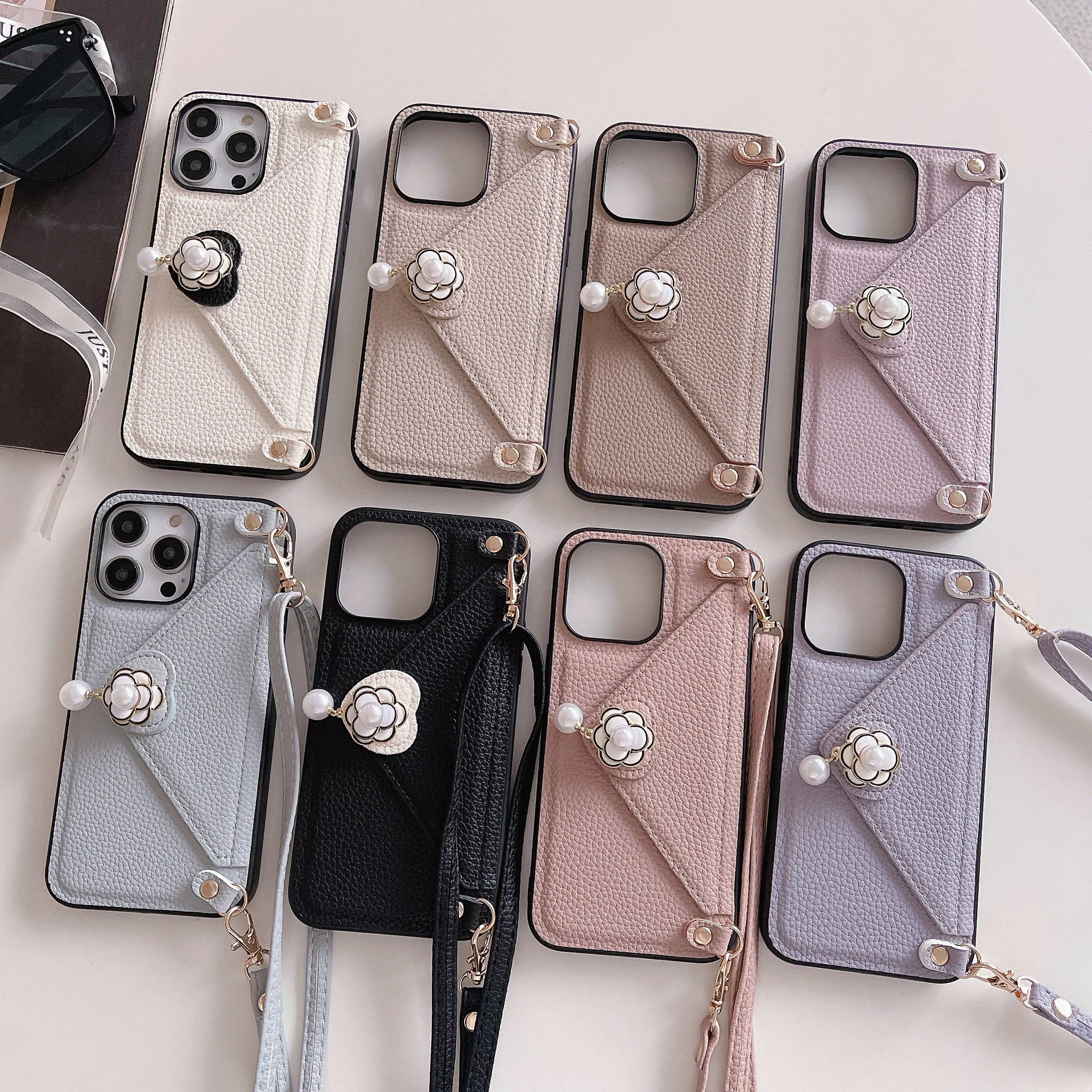 iPhone 14 Pro ケース ショルダータイプ 肩掛け 斜め掛け 花柄 カード収納 皮革カバー お洒落 耐衝撃 擦り傷防止 落下防止 全面保護 iPhone15 13 12 pro 11 ケース