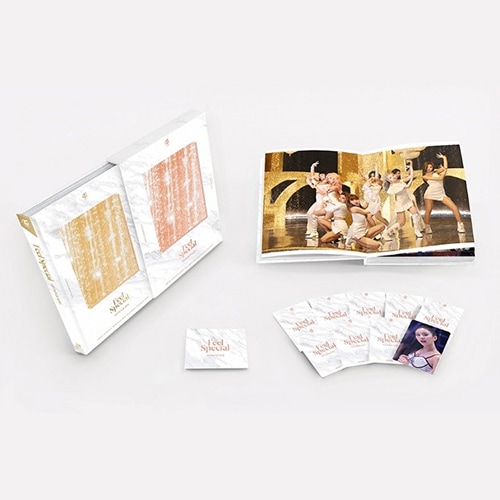 TWICE Feel Special MONOGRAPH / ポスター 選択