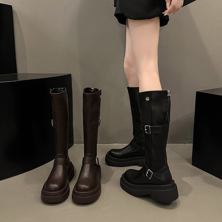 秋冬向けレトロラウンドトゥベルトバックルナイトブーツプラスベルベットブラウン厚底ブーツ英国風万能ハンサムミッドカーフブーツ