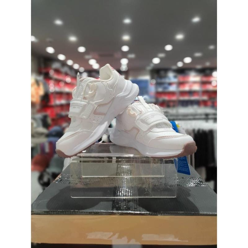 [驪州店] 共用児童 ボア 運動靴 デュアルピット 202 ピンク PW0BK22F202