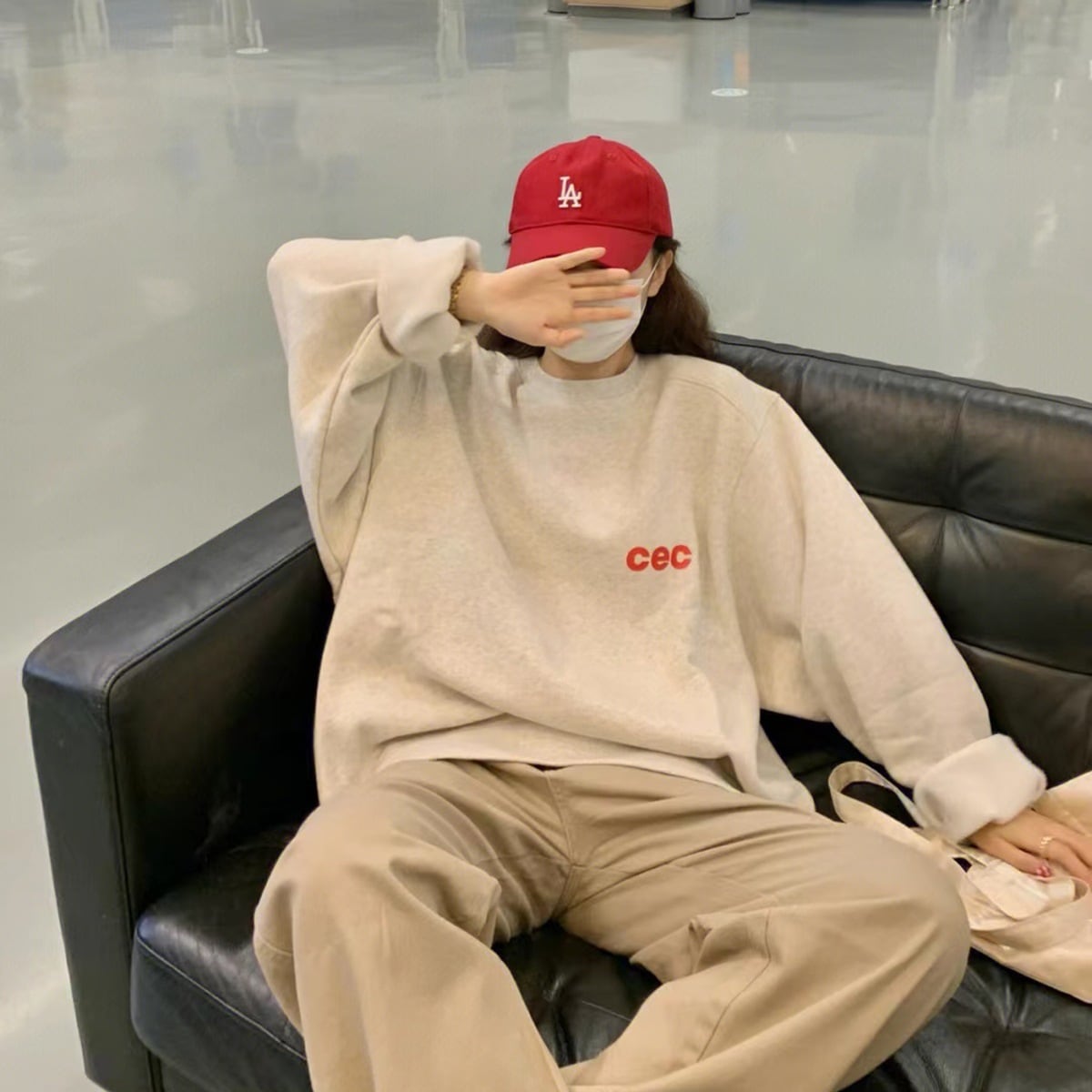 トップス プルオーバー スウェット ミディアム丈 ミドル丈 袖あり 長袖 ラウンドネック プルオーバー 綿 ポリウレタン シンプル カジュアル おしゃれ お洒落 格好いい かっこいい レトロ ラフ