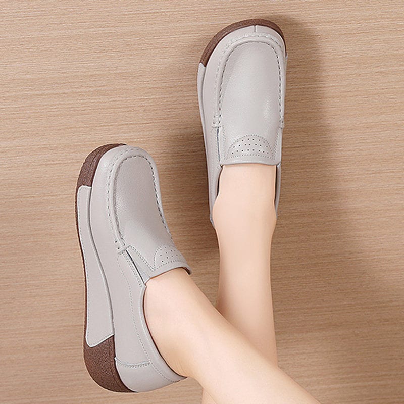 クーポン レディースシューズ パンプス ローファー スリッポン 美脚 快適 歩きやすい 厚底 スリッポン ウェッジソール 厚底靴 スニーカー ローカット 美脚 履きやすい 疲れない プラットフォーム 10,932円