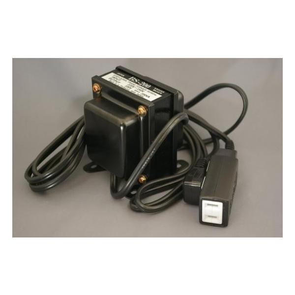 変圧器（200W） 商品名：BS-200UP