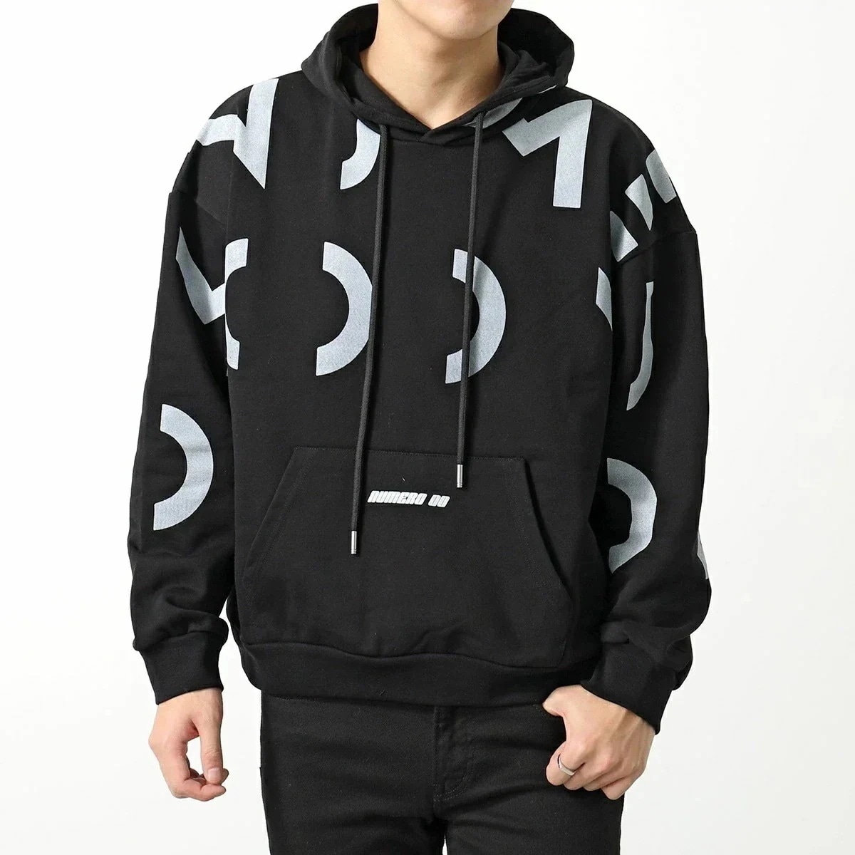 NUMERO 00 ヌメロ フーディー TYPO HOODIE 22154 メンズ スウェットシャツ コットン ロゴ プルオーバー パーカー BLACK