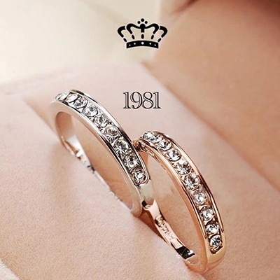 大人気！ 2色 シルバー ピンクゴールド 超人気CZダイヤモンドステンレス製指輪 カップル リング総合3万枚突 指輪 STRAYKIDS nct wish RIIZE twice 防弾少年団