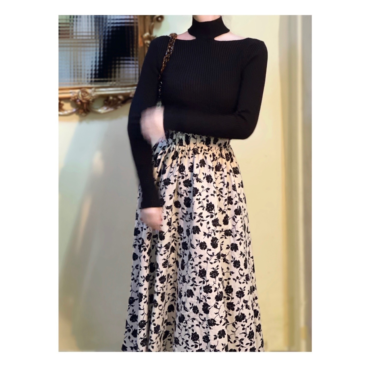 スカート レディース ミモレ丈 秋 冬 厚手 フレア 大人可愛い 上品 おしゃれ ガーリー 柄 花柄 フラワー 20代 30代 40代 デート 女子会 かわいい フリーサイズ ホワイト ブラック 5,318円