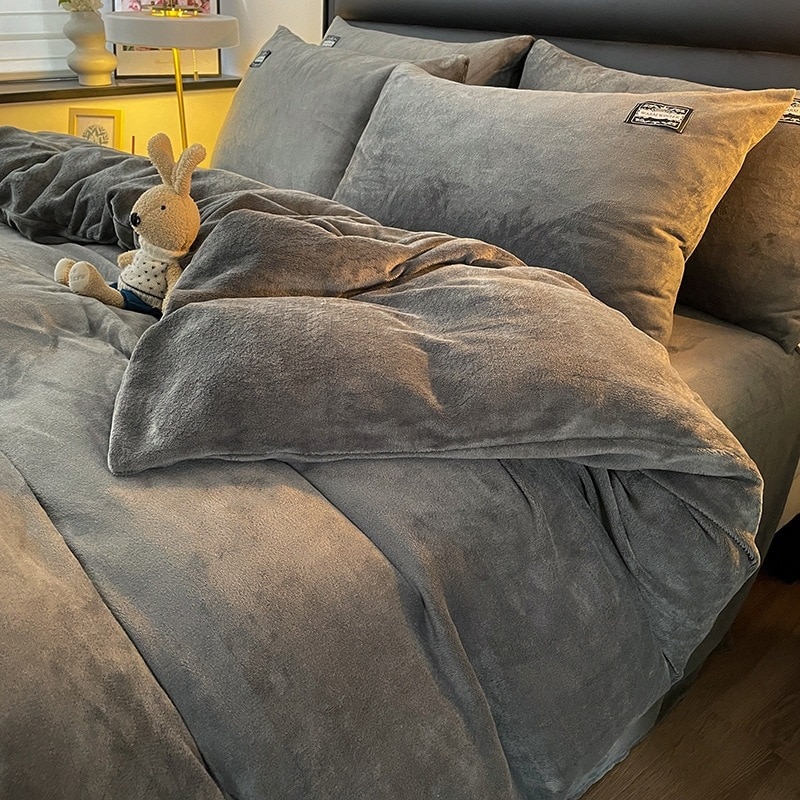 布団布団セット厚手のミルクベルベット4点セット フランネルベルベット3点寝具セット 両面プラッシュキルトカバー コーラルフリースシーツ 5,355円