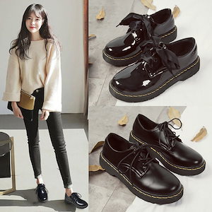 韓国マーティン靴の小さい靴の女性の英倫風日系学生の学院風の版の百合の平底の靴