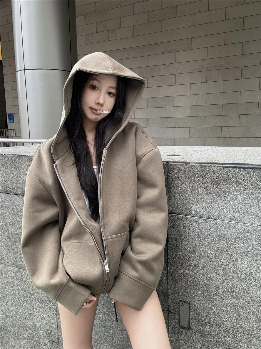 2025 春夏トップスかわいいパーカーフード付き韓国風長袖ゆったり細見え黒おしゃれレトロチャッシルエット甘め大人っぽ韓国ダブルサイズファッション系ルーズレディースサイド袖お出かけ学生通学トラック羽織り