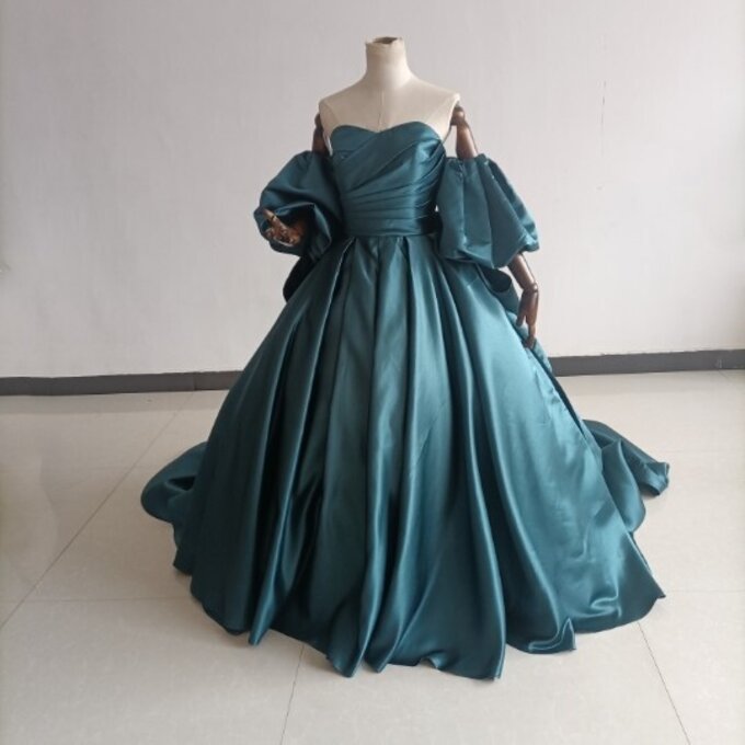 人気上昇！カラードレス パーティードレス ベアトップ 取り外し 姫袖 美しいバックリボン /結婚式/披露