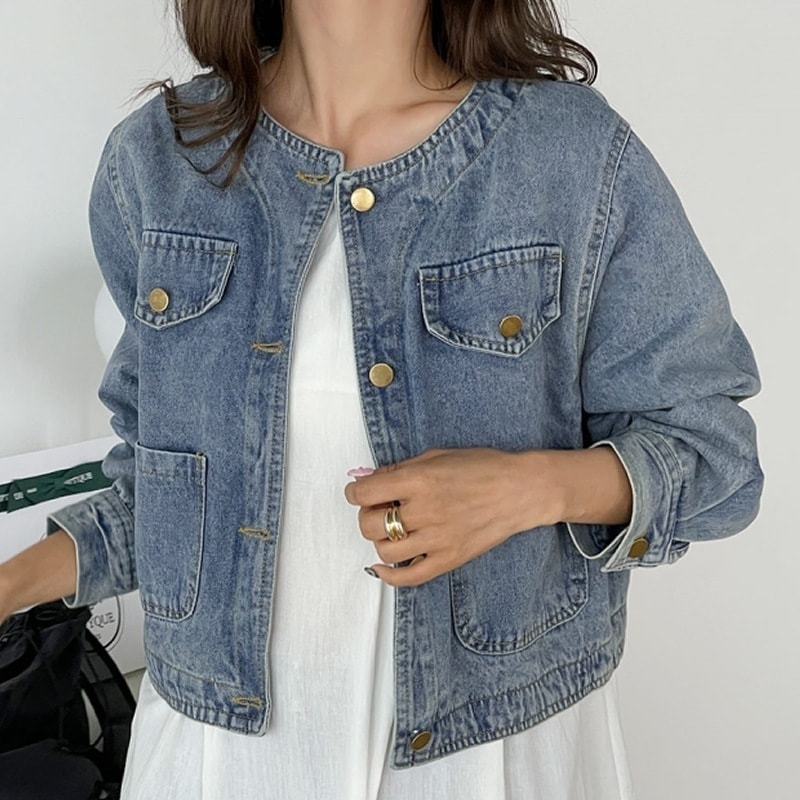 女性カジュアルコーデデニム長袖ジャケットトップス