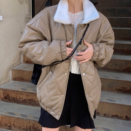 (Unisex) Leather quilting jumper