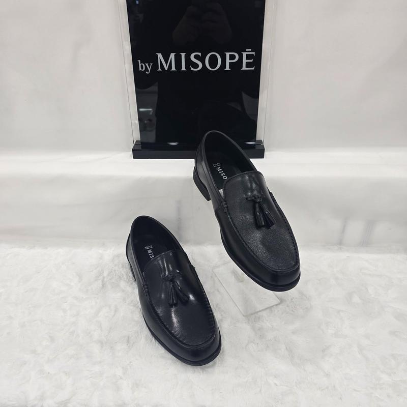 By 男性タッセルポイントローファー 122HT439SS202 BLACK 2 JJ