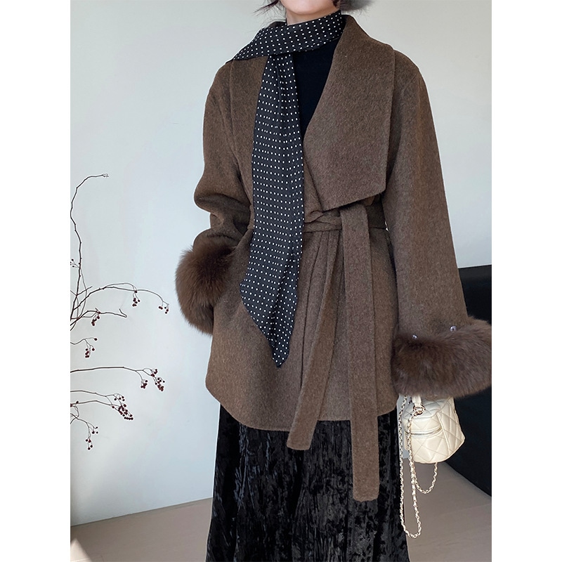 海外の裕福な女性エレガントなフォックスファーの両面ウールコート女性用韓国風ウールコートa8827 13,353円