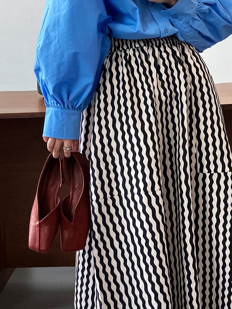 スカート Aライン ストライプ フレア ロング 波柄 ウエーブ モノトーン マキシ TKOR0044