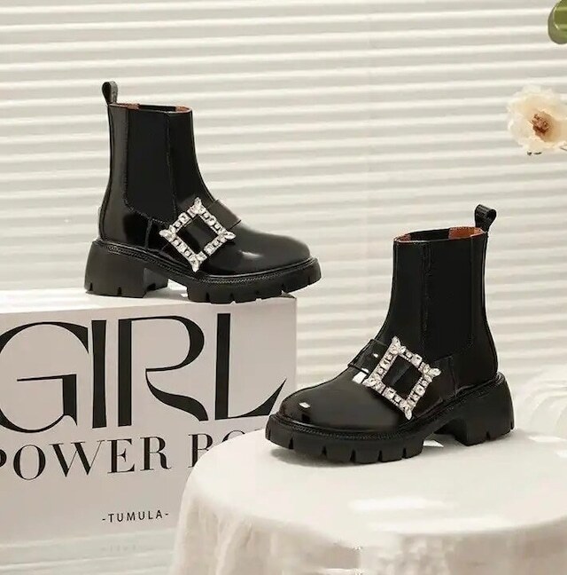 ショートブーツ レディース スクエア ビジュー サイドゴアブーツ キラキラ 大人可愛い ママコーデ 韓国 新作 20代 30代 40代 シューズ 靴 きれいめ かわいい おしゃれ シック