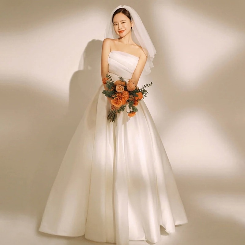 ウエディング ロングドレス2023ウェディングドレス 白 シンプル 無地 ワンピース 結婚式二次会20代 30代