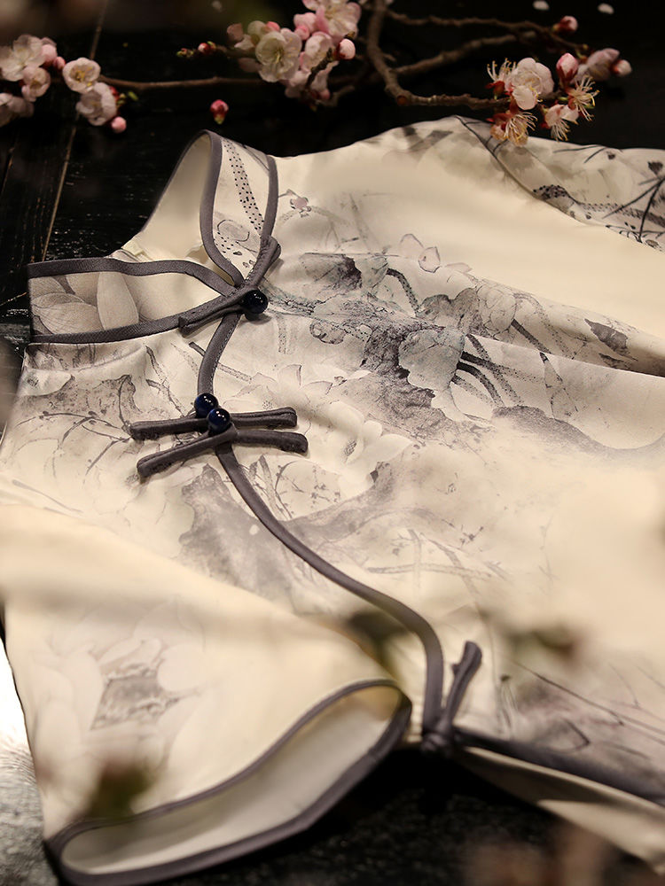 ロングチャイナドレス夏2025漢服エレガントレトロ水墨画ハイエンドエチケット