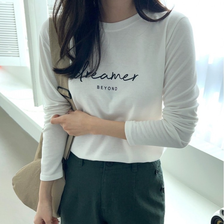 シンプルTシャツ カジュアル長袖シャツ ロゴ入りシャツ トップス Tシャツ シャツ プルオーバー 白シャツ 袖あり 長袖 萌袖 Uネック ラウンドネック ストレート Iライン かわいい 大人可愛い