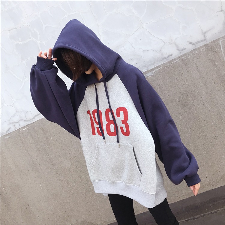 オーバーサイズ ラグランスリーブ バイカラー配色 ナンバーロゴ アンバランスヘム トップス