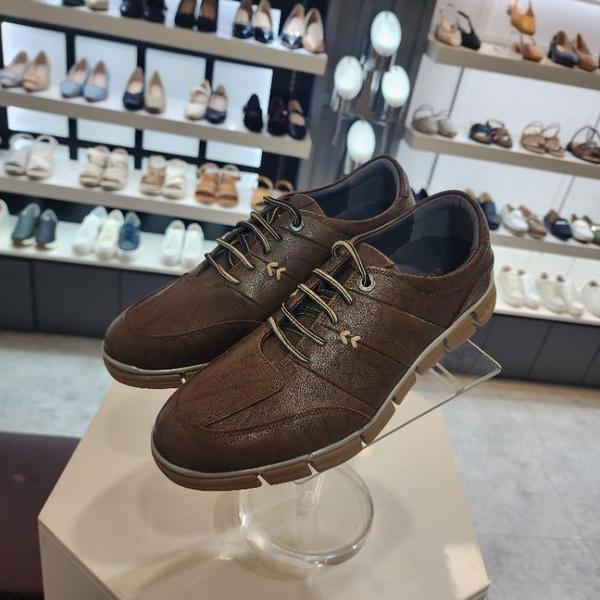 HC10 男性コンフォートカジュアルシューズ カーキ LCMC10U43649 (41036954)