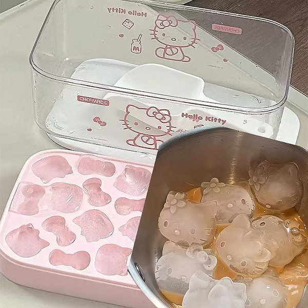 Qoo10] 2025新入荷！キティちゃん 製氷皿 製