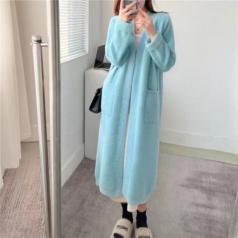 女性用レイジースタイルセーターコート厚いイミテーションミンクファー膝丈の豪華なニットカーディガンコート