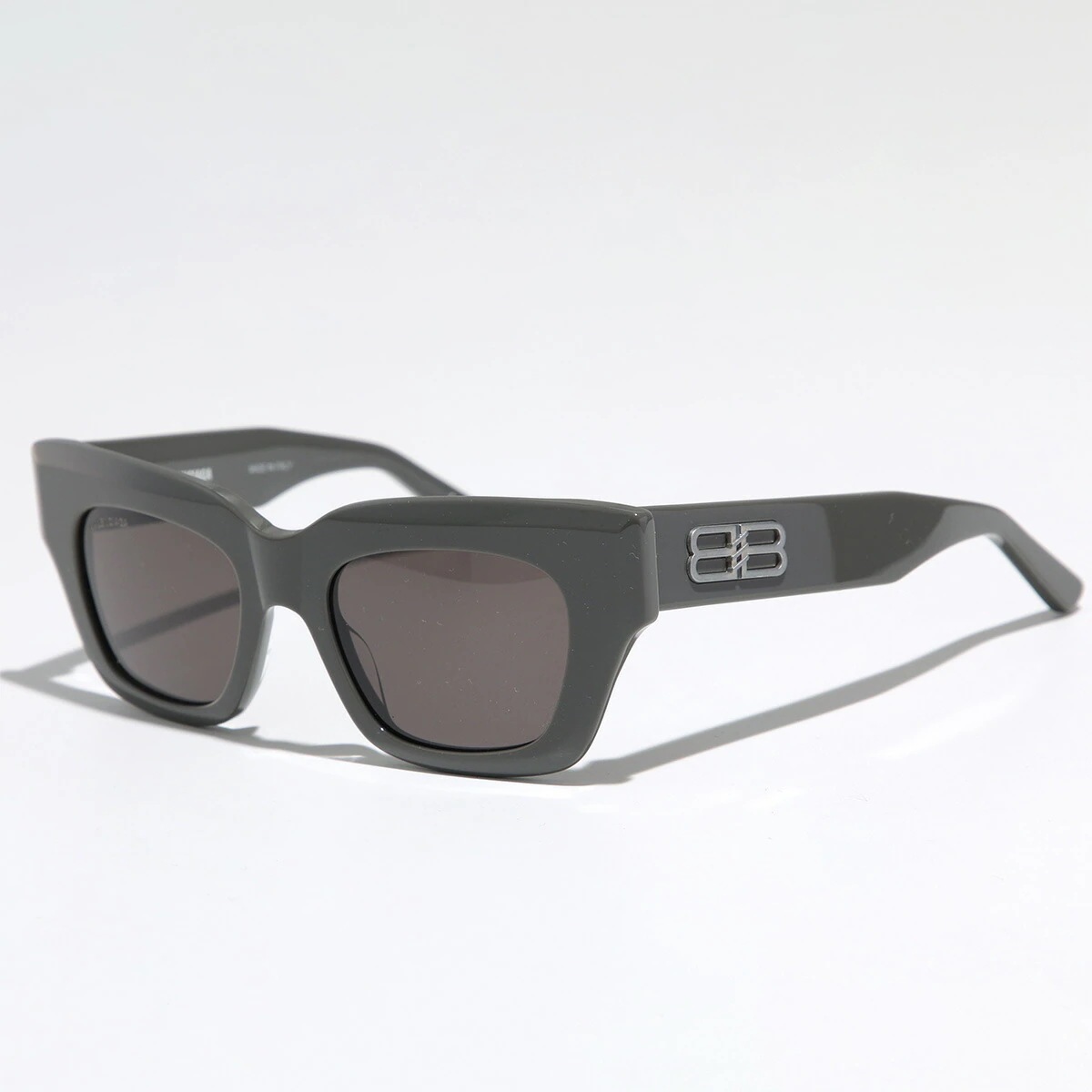 BALENCIAGA バレンシアガ サングラス BB0234S レディース ウェリントン型 フォックス型 BBメタルロゴ セルフレーム アイウェア 003/GREY-GREY-GREY