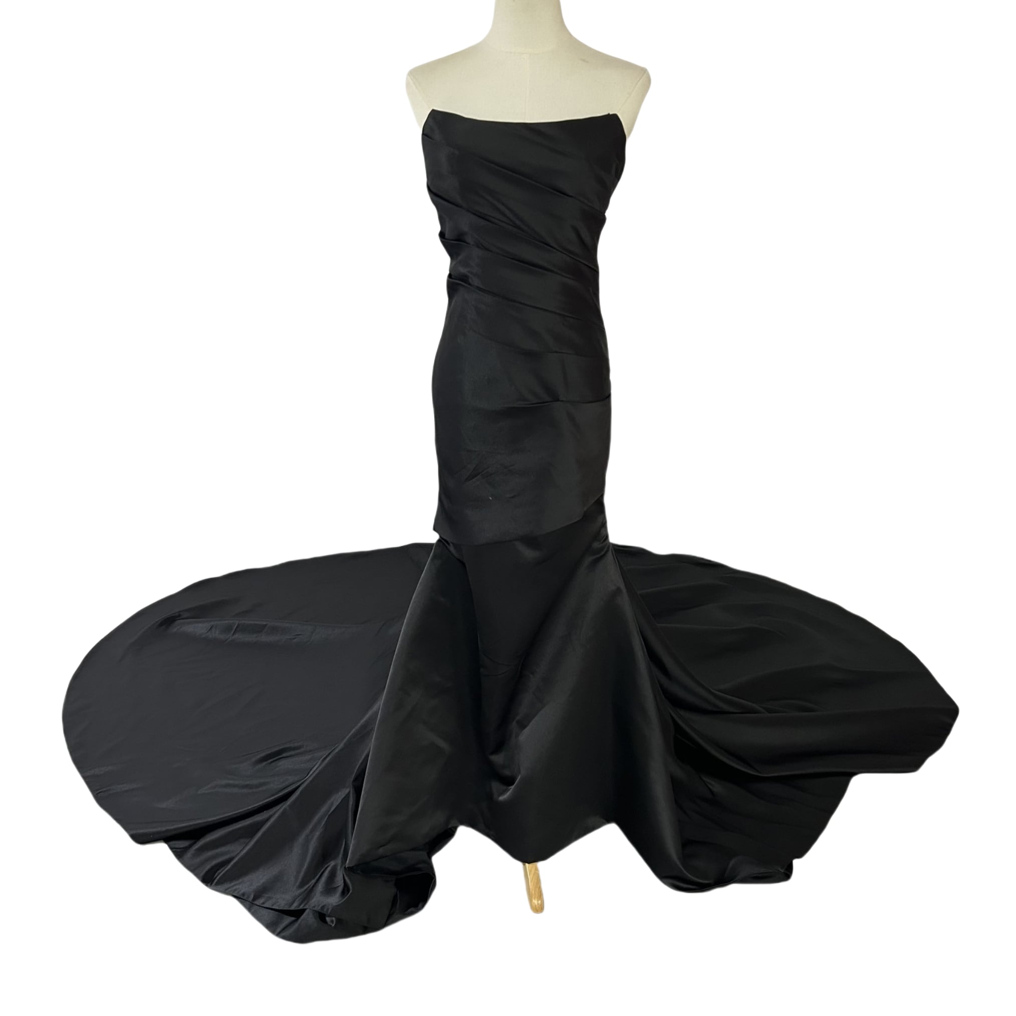 ブラック パーティードレス マーメイドライン ベアトップ ファスナー ロングトレーン 前撮り