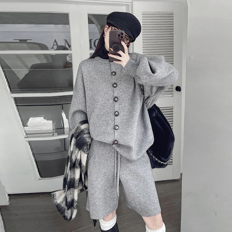 【J.Fashion】 2024秋冬新品 ニットセット 上下セット おしゃれ 関連商品は店で購入可能 レディース セットアップ メガ割30%までに制限