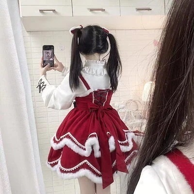 二枚目は300引きですクリスマスコフレ スーツ ワンピース の女子学生 お正月とクリスマスケ 2点