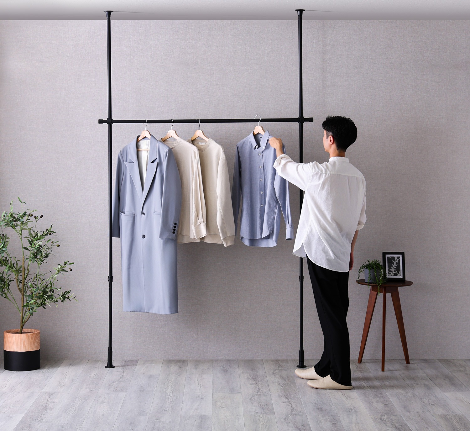 ハンガーラック 突っ張り スリム 洋服掛け おしゃれ シンプル ワードローブ クローゼット つっぱり 1段 幅200cm