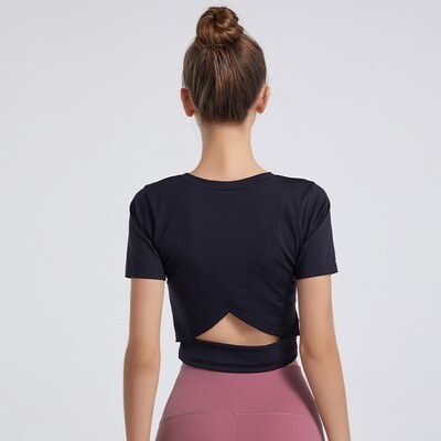 トップス Tシャツ 袖あり 半袖 ラウンドネック 襟なし スリム バックスリット かわいい 可愛い きれいめ シンプル カジュアル 上品 おしゃれ かっこいい 可愛い 女子 こなれ感 5,228円