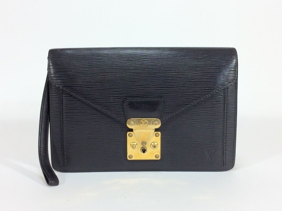 セカンドバッグ エピ セリエ ドラゴンヌ ブラック 中古品