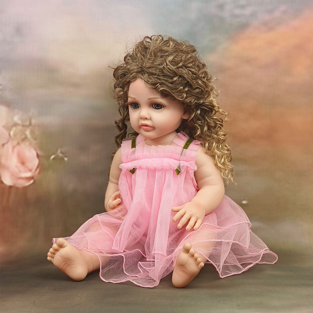55cm リボーンドール 女の子 シミュレーションベビービニール人形 巻き毛ウィッグ付き ベビードール ギフト
