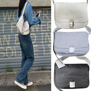 【Matin Kim】BIG BUCKLE BAG / MacBook Airパソコン入る Matin Kim】BIG BUCKLE BAG / MacBook Airパソコン入る