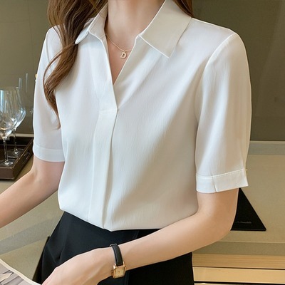 トップス シャツ ブラウス 袖あり 半袖 襟付き シフォン サテン かわいい 大人可愛い きれいめ シンプル カジュアル 大人 上品 おしゃれ お洒落 かっこいい レトロ 大人女子 こなれ感 ラフ